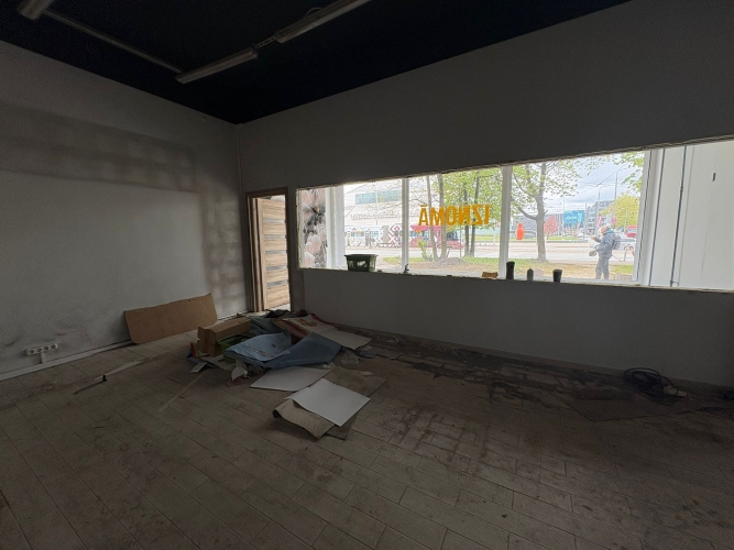 Sludinājumi. Pieejamas tirdzniecības telpas unikālā vietā  pretī Nacionālajai bibliotēkai.  Telpu kopējā platība Cena: 1100 EUR/mēn Foto #4