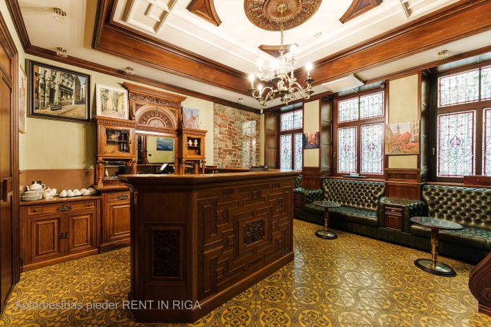 Sludinājumi. Šarms, elegance un prestižs  Jūsu jaunais īpašums Kalēju ielā, Vecrīgas sirdī!  Sešu stāvu ēka ar Cena: 1.1078e+06 EUR Foto #6