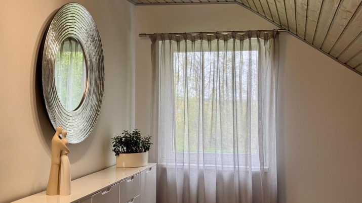 Объявление. Продаётся  качественно построенный дом у озера Бабите. Сочетает комфорт, близость к природе и Ригу Цена: 186000 EUR Foto #6