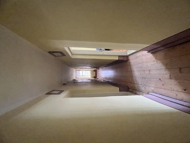 Sludinājumi. Viesnīcas ēka Vecrīgā  pašā pilsētas sirdī. Ēkai ir lieliska redzamība, un apkārtējās ielas ir Cena: 5000 EUR/mēn Foto #6