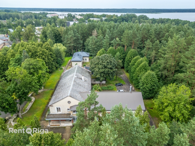 Sludinājumi. Pārdod namīpašumu ar labu naudas plūsmu!  Atrašanās vieta: Īpašums atrodas Juglas mikrorajona Cena: 600000 EUR Foto #2