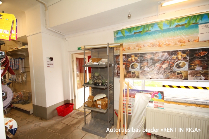 Sludinājumi. Veikala vai vieglās ražošanas telpas Sarkandaugavā  Piedāvājumā plašas un daudzfunkcionālas telpas Cena: 900 EUR/mēn Foto #7