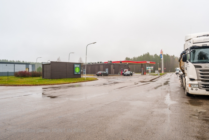 Объявление. Многофункциональное помещение в Бергах, общей площадью 600 м2.  Арендатору предоставляется Цена: 2400 EUR/мес. Foto #6