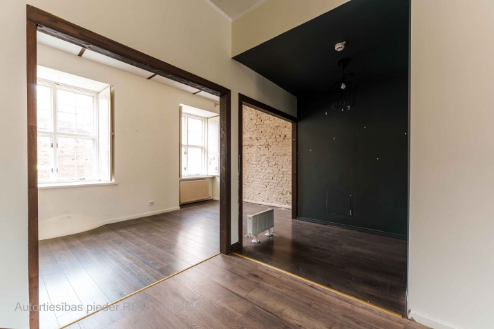 Sludinājumi. Telpas Jēkaba kazarmās.  Pašreizējais telpu lietošanas kods - kafejnīca. Iepriekš šeit atradās Cena: 2620 EUR/mēn Foto #9