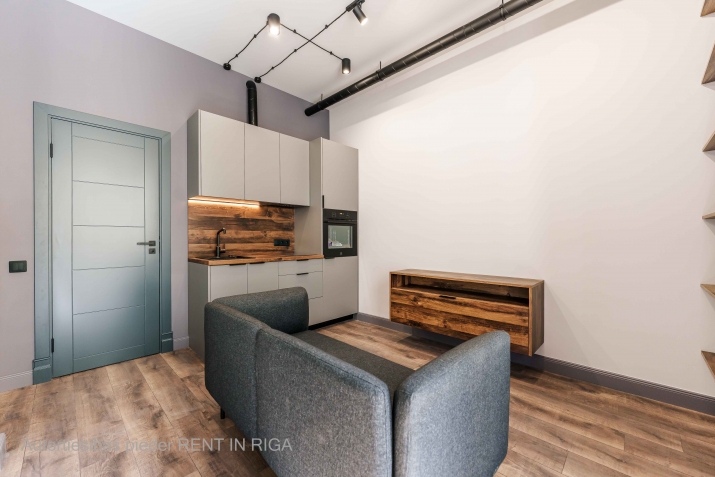 Sludinājumi. Studio tipa dzīvoklis ar dizainu, kas pārdomāts līdz pēdējai detaļai un komfortu, kas sajūtams Cena: 105000 EUR Foto #3