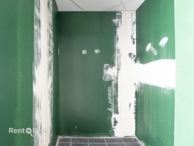 Sludinājumi. Tirdzniecības telpas uz aktīvā Brīvības un Miera ielas krustojuma.  + plaša tirdzniecības zāle; + Cena: 1293 EUR/mēn Foto #8