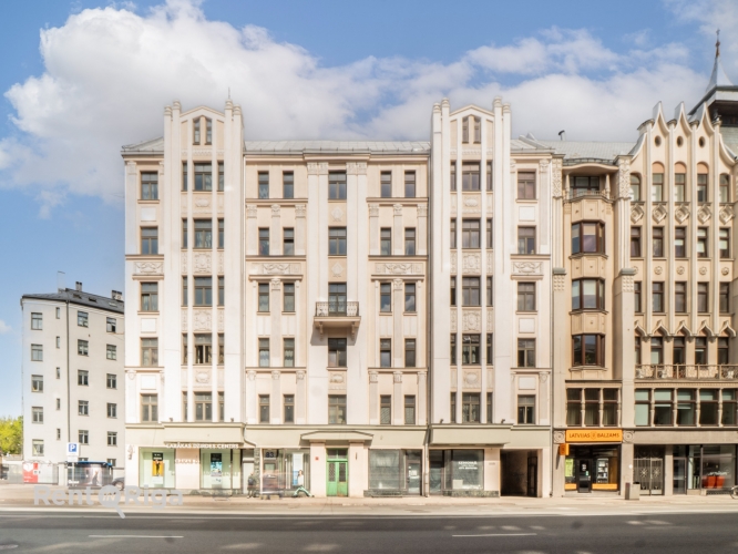 Sludinājumi. Tirdzniecības telpas uz aktīvā Brīvības un Miera ielas krustojuma.  + plaša tirdzniecības zāle; + Cena: 1293 EUR/mēn Foto #2