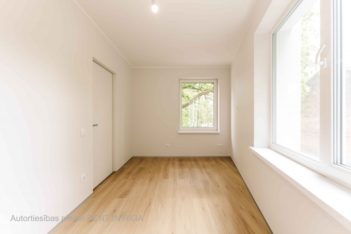 Sludinājumi. Jauns 3-Istabu dzīvoklis Kluba tipa ēkā Ziepniekkalnā.  Piedāvājumā dzīvoklis ar pilnu, kvalitatīvu Cena: 139000 EUR Foto #2