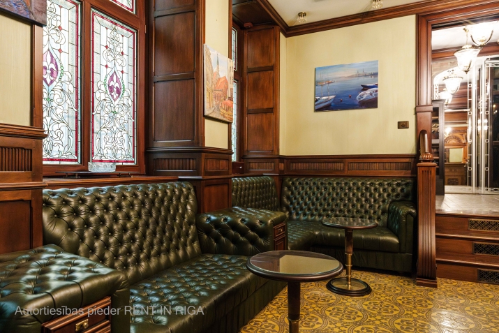 Sludinājumi. Šarms, elegance un prestižs  Jūsu jaunais īpašums Kalēju ielā, Vecrīgas sirdī!  Sešu stāvu ēka ar Cena: 1.1078e+06 EUR Foto #7