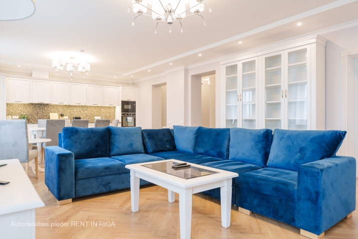 Объявление. Piedāvājam iegādāties ekskluzīvus 3-istabu apartamentus Rīgas centrā, jaunā rekonstruētā projektā Цена: 339300 EUR Foto #1