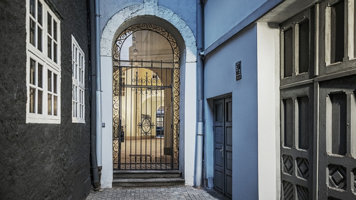 Sludinājumi. Reprezentablas biroju telpas vēsturiskā biroju un komerctelpu ēkā, Vaļņu ielā 3.  Ēka celta 1912. Cena: 2638 EUR/mēn Foto #8