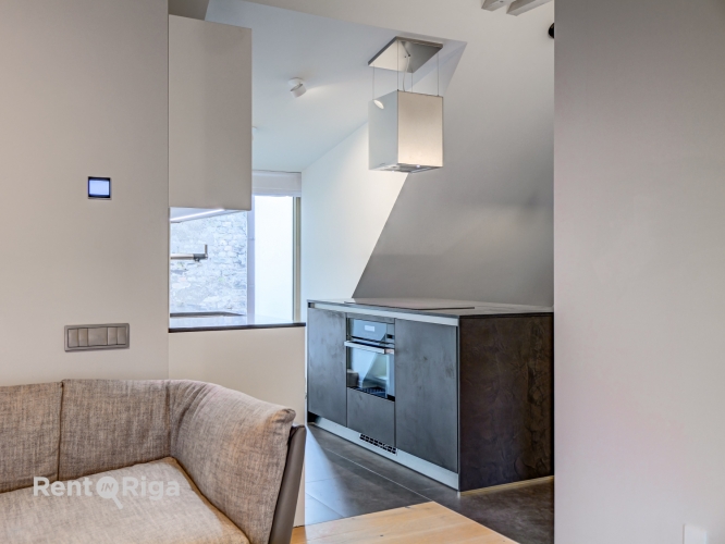 Sludinājumi. Dzīvokļa VIDEO apskats zemāk. Vilhelma Nami Miesnieku ielā 13, 15 un 17 iespējams ir Cena: 520000 EUR Foto #7