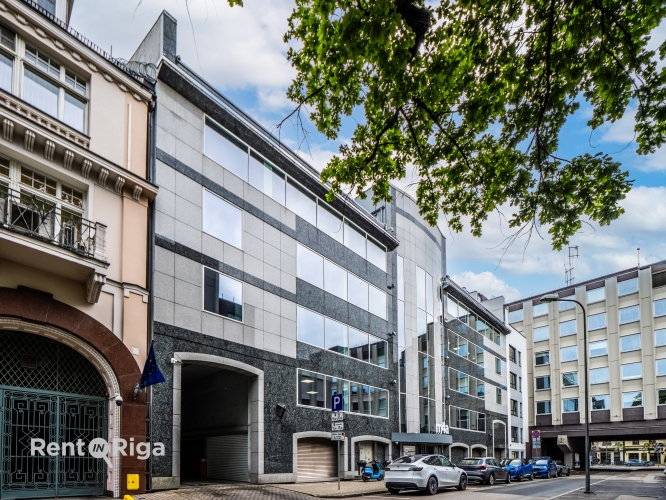 Объявление. Furnished open-plan office in a newly built office building in the Quiet Centre.  The space Цена: 1338 EUR/мес. Foto #8