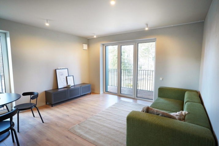 Объявление. Стильная и энергоэффективная 4-комнатная квартира в аренду в новом посёлке Дзилнупес Предлагается Цена: 950 EUR/мес. Foto #1