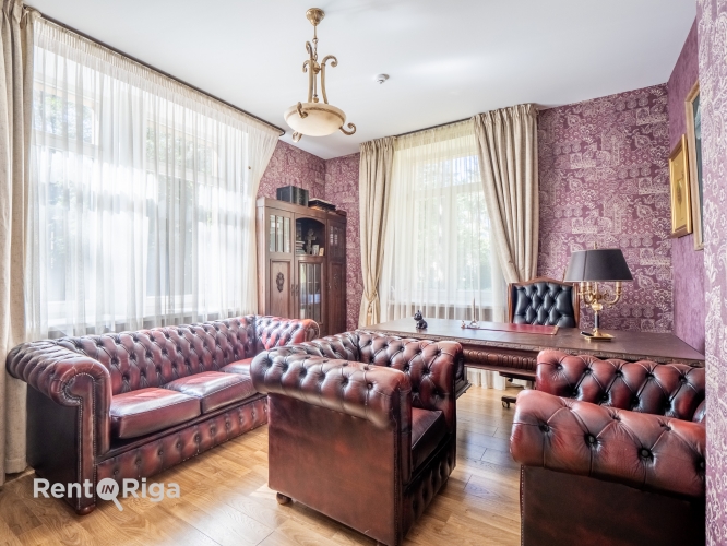 Объявление. An elegant brick private house for sale in one of Rigas most sought-after neighborhoods  Mežaparks. Цена: 950000 EUR Foto #9