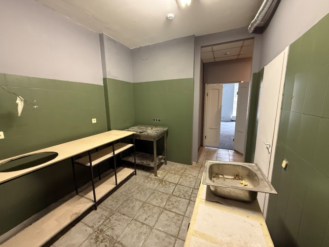 Sludinājumi. Iznomā komerctelpas ar showroom Āgenskalnā  66 m  Tiek iznomātas funkcionālas komerctelpas ar Cena: 627 EUR/mēn Foto #5