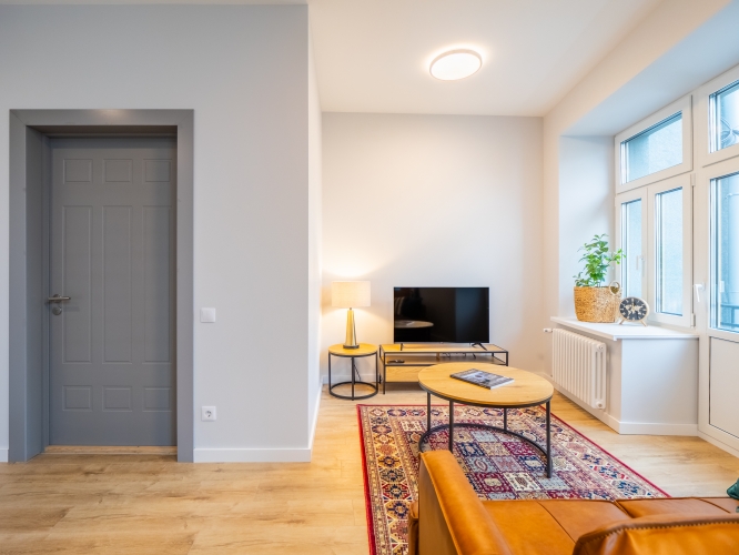 Объявление. Квартира лофтового типа в пешей доступности от Тихого центра.  Он расположен в отреставрированном Цена: 800 EUR/мес. Foto #4