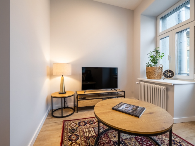 Объявление. Квартира лофтового типа в пешей доступности от Тихого центра.  Он расположен в отреставрированном Цена: 800 EUR/мес. Foto #5