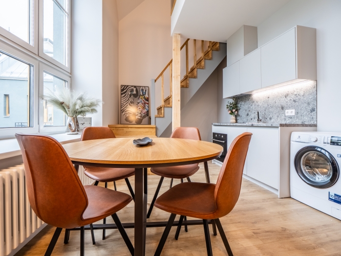 Объявление. Квартира лофтового типа в пешей доступности от Тихого центра.  Он расположен в отреставрированном Цена: 800 EUR/мес. Foto #8