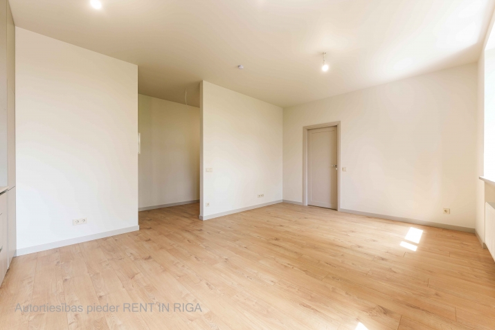 Sludinājumi. Mūsdienīgs un līdz detaļām pārdomāts 2-istabu dzīvoklis Lielirbes ielā 9a  lokācijā, kas piedāvā Cena: 107000 EUR Foto #6