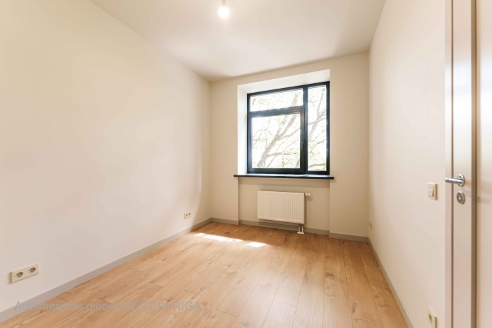 Sludinājumi. Mūsdienīgs un līdz detaļām pārdomāts 2-istabu dzīvoklis Lielirbes ielā 9a  lokācijā, kas piedāvā Cena: 107000 EUR Foto #7