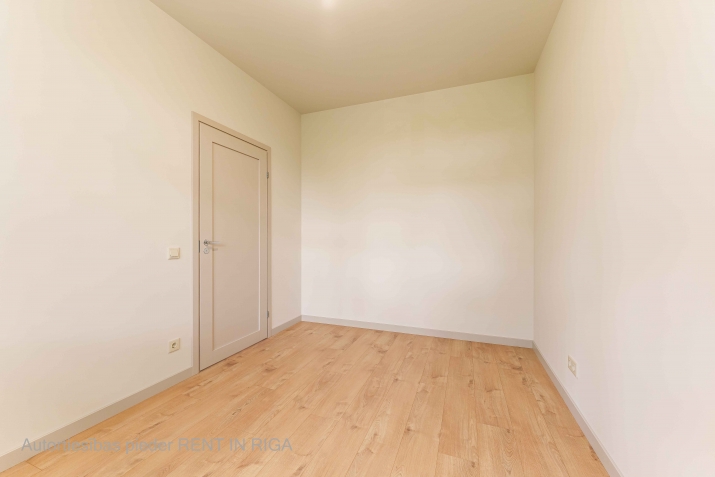 Sludinājumi. Mūsdienīgs un līdz detaļām pārdomāts 2-istabu dzīvoklis Lielirbes ielā 9a  lokācijā, kas piedāvā Cena: 107000 EUR Foto #8