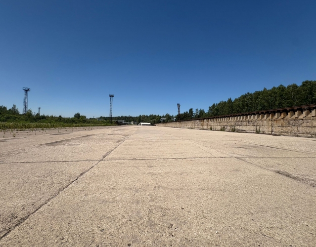Sludinājumi. Betona laukuma noma  5,000 m | Rīga, Šķirotava  Tiek iznomāta betona laukuma platība 5,000 m Cena: 4000 EUR/mēn Foto #8