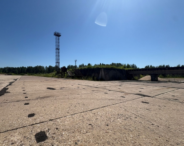 Sludinājumi. Betona laukuma noma  5,000 m | Rīga, Šķirotava  Tiek iznomāta betona laukuma platība 5,000 m Cena: 4000 EUR/mēn Foto #4