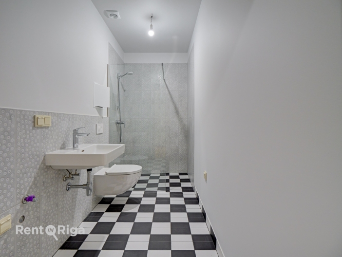 Sludinājumi. Mūsdienīgs un līdz detaļām pārdomāts 2-istabu dzīvoklis Lielirbes ielā 9a  lokācijā, kas piedāvā Cena: 106500 EUR Foto #8