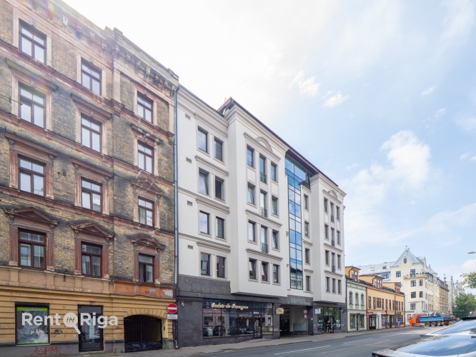 Sludinājumi. Elegants un kvalitatīvi izveidots dzīvoklis vienā no visstraujāk attīstošajām Rīgas centra apkaimēm Cena: 109000 EUR Foto #2