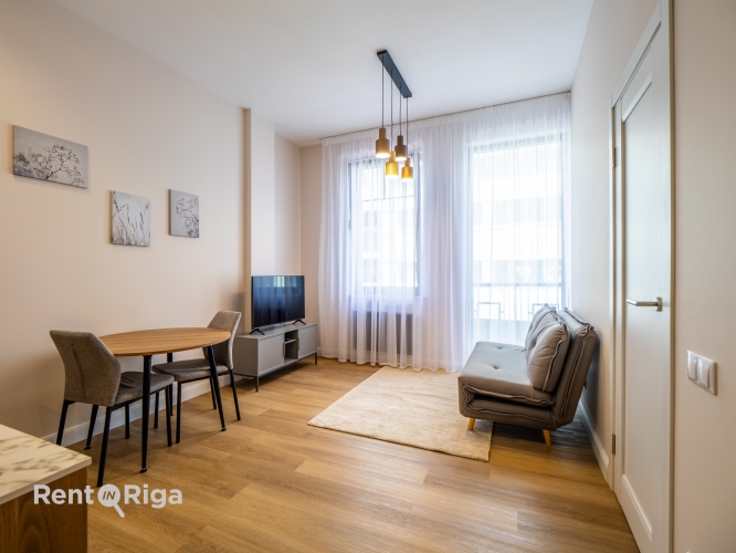 Sludinājumi. Elegants un kvalitatīvi izveidots dzīvoklis vienā no visstraujāk attīstošajām Rīgas centra apkaimēm Cena: 119000 EUR Foto #2