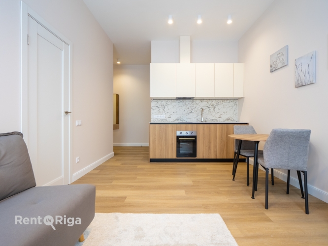 Sludinājumi. Elegants un kvalitatīvi izveidots dzīvoklis vienā no visstraujāk attīstošajām Rīgas centra apkaimēm Cena: 119000 EUR Foto #4