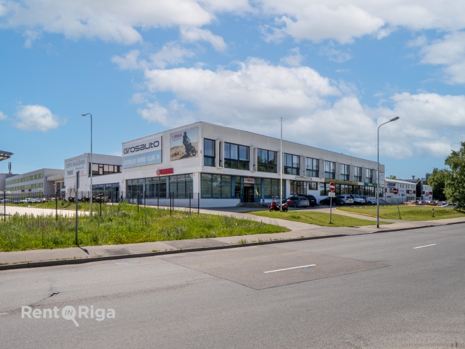 Объявление. Iznomā tirdzniecības telpas Pildas ielā 16, Rīgā.  Telpas atrodas ēkas 1. stāvā ar tiešu ieeju no Цена: 3402 EUR/мес. Foto #2