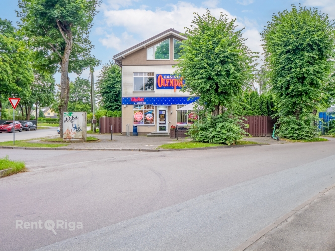 Sludinājumi. Piedāvāju iegādāties komercobjektu ar stabiliem nomniekiem un esošu naudas plūsmu.  + Ienesīgums 12 Cena: 790000 EUR Foto #2