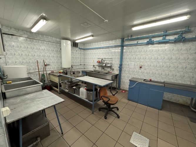 Sludinājumi. Tirdzniecības telpas Purvciemā.  + Telpas ēdināšanas uzņēmumam ar izmantošanas kodu 12.11; + 1. Cena: 2200 EUR/mēn Foto #5