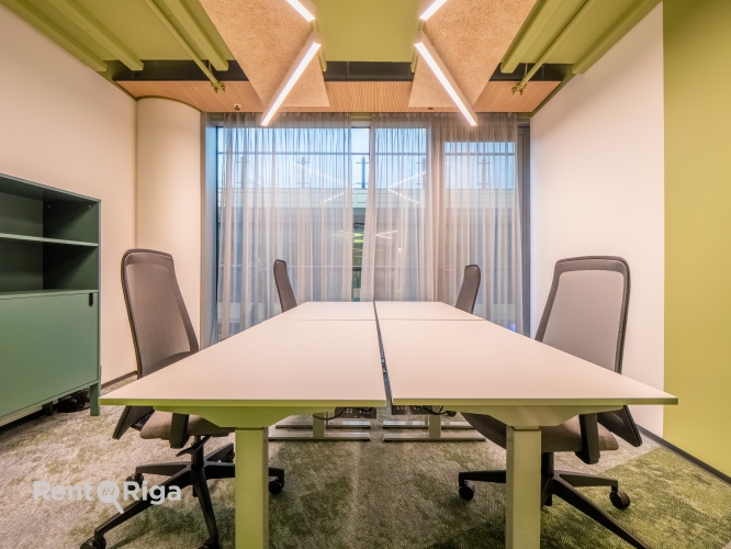 Sludinājumi. Iznomā Co-working space biroju Galerija Rīga!  Bez sākotnējiem ieguldījumiem  pilnībā aprīkots un Cena: 1000 EUR/mēn Foto #1
