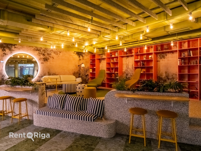 Sludinājumi. Iznomā Co-working space biroju Galerija Rīga!  Bez sākotnējiem ieguldījumiem  pilnībā aprīkots un Cena: 4200 EUR/mēn Foto #7