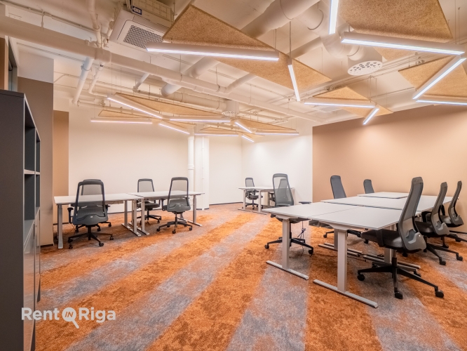 Sludinājumi. Iznomā Co-working space biroju Galerija Rīga!  Bez sākotnējiem ieguldījumiem  pilnībā aprīkots un Cena: 4200 EUR/mēn Foto #1