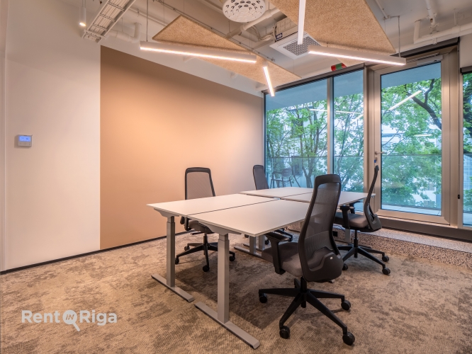 Sludinājumi. Iznomā Co-working space biroju Galerija Rīga!  Bez sākotnējiem ieguldījumiem  pilnībā aprīkots un Cena: 500 EUR/mēn Foto #2