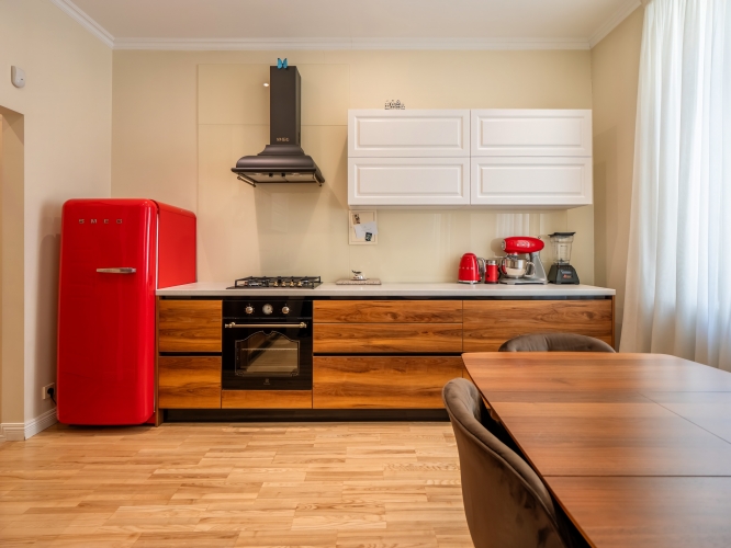 Sludinājumi. Pārdošanā elegants trīs istabu dzīvoklis, arhitekta E.Laubes projektētajā namā Lāčpleša ielā.  Cena: 239000 EUR Foto #8