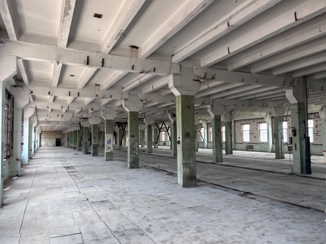 Sludinājumi. Iznomā ražošanas, noliktavas telpas Klijānu ielā 22.   Kopā stāvā platība- 1750m2. Telpas atrodas Cena: 5632 EUR/mēn Foto #1