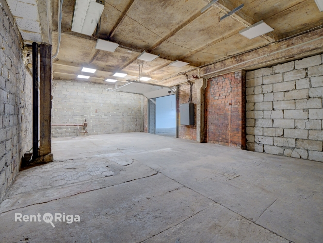 Sludinājumi. Kompaktas telpas ar siltumsūkni un atsevišķu iebrauktuvi  108 m, Piņķi  Tiek iznomātas modernas un Cena: 648 EUR/mēn Foto #5