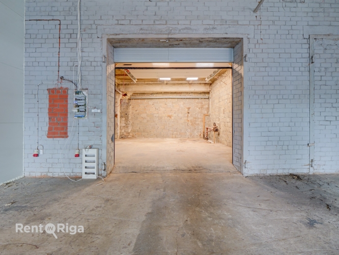 Sludinājumi. Kompaktas telpas ar siltumsūkni un atsevišķu iebrauktuvi  108 m, Piņķi  Tiek iznomātas modernas un Cena: 648 EUR/mēn Foto #6
