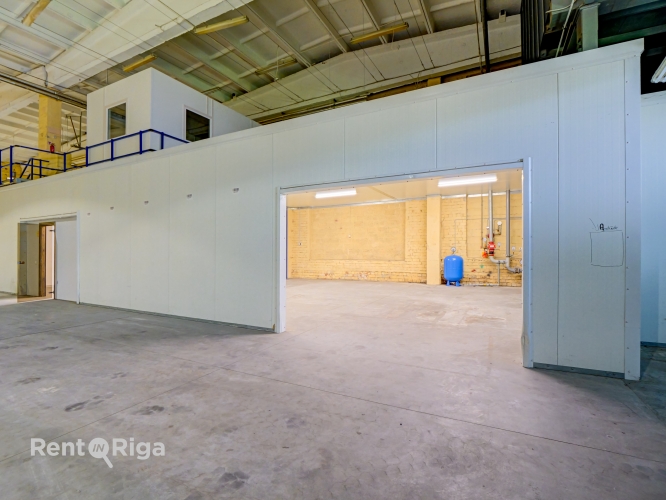 Объявление. Для долгосрочной аренды предлагаются отапливаемые помещения для склада, производства или магазина Цена: 6350 EUR/мес. Foto #7