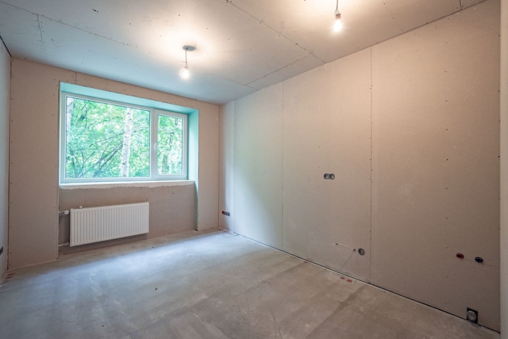 Sludinājumi. Lieliski dzīvokļi netālu no Ķīšezera.  \'Ezera SOLO\' atrodas klusā un zaļā Mežaparka apkaimē Rīgā, Cena: 25944 EUR Foto #2