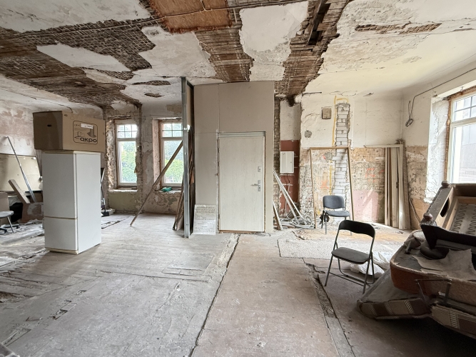 Sludinājumi. Pārdod dzīvokli augstajā pirmajā stāvā  Maskavas ielā, Rīgā  Piedāvājumā īpašums fasādes mājā Cena: 96000 EUR Foto #6