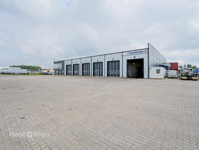 Sludinājumi. Mūsdienīgas telpas ar paceļamajiem vārtiem telpu abās puses.  + Griestu augstum 7m, gāzes pūtēji; + Cena: 1235 EUR/mēn Foto #1