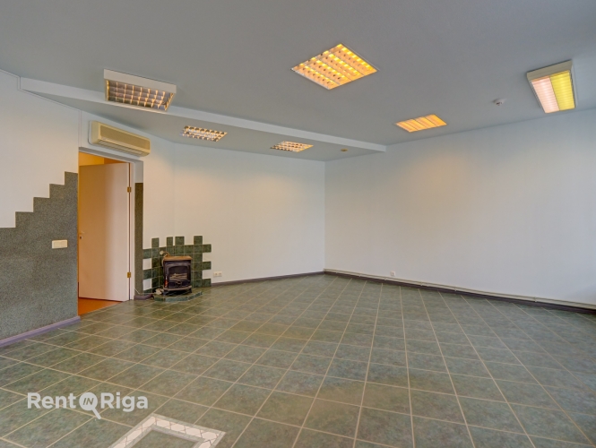 Sludinājumi. Tirdzniecības telpas nomai Purvciemā, Deglavas ielā 52  Platība: 51 m  Telpu plānojums: + Cena: 765 EUR/mēn Foto #5