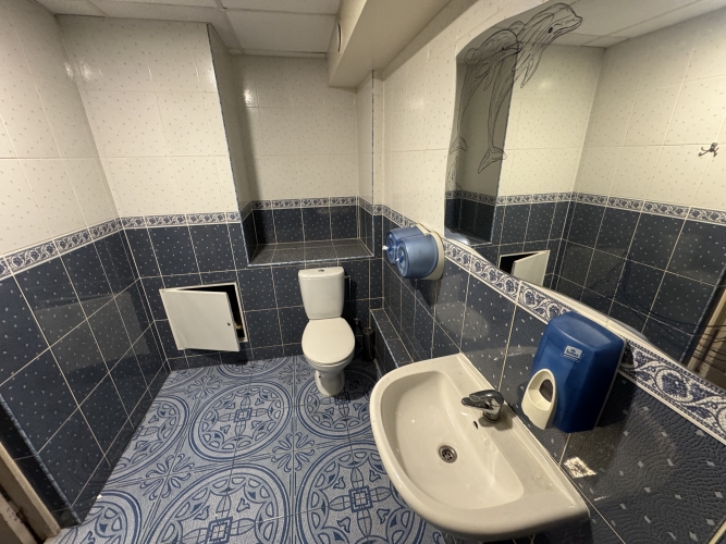 Sludinājumi. Tirdzniecības telpas Pļavniekos.  + 1. stāvs; + Platība sastāv no tirdzniecības zāles, palīgtelpas Cena: 860 EUR/mēn Foto #3