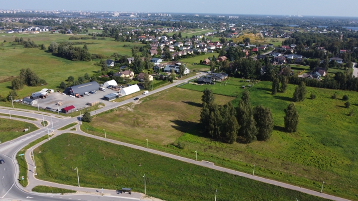 Объявление. Участок на фасаде Кекавской объездной дороги  в Катлакалнсе!  Участок правильной формы, общей Цена: 376200 EUR Foto #8